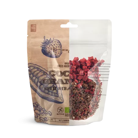 Organic strawberry and cocoa granola