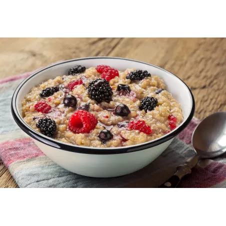 Rice porridge with coconut and wild berries